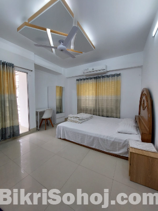 Furnished Apartment for Rent in Bashundhara R/A – 2 Bedrooms